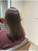 うるツヤ小顔補正立体カット×ミルクチョコレートダークアッシュ