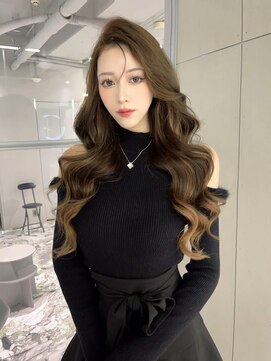 ジーナ 名駅(XENA.) 韓国ヘアグレーベージュレイヤーロング