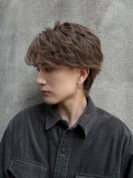 ロンド アンブル 四条烏丸(Lond ambre) 萱原大幹 センターパート/眉毛/短髪/メンズカット