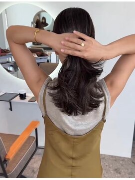 モアナ バイ ラナ 甚目寺店(MoanA BY LANA) デザインカラー/レイヤーカット/ウェットヘア/オリーブベージュ