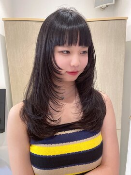 アウラ(aura) 頬下からザクザクレイヤー！