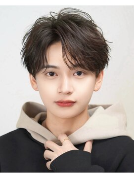 オーシャントーキョー 渋谷神南(OCEAN TOKYO) ツーブロック束感ナチュラルセンターパート