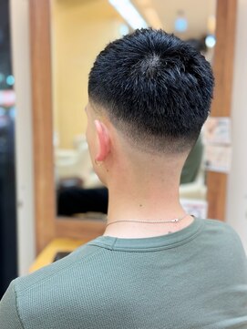 エルパティオ(EL PATIO) フェード/メンズ/メンズカット/ショート/バーバースタイル