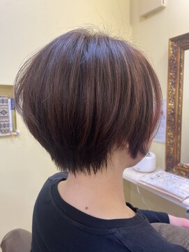 ヘアーデザイン モモ(Hair Design MoMO) 大人うる艶ショートボブ