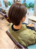 ショートボブ 白髪ぼかしハイライト 30代 アッシュブラウン