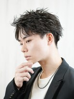 ベーア(Bar)&nbsp;短髪アップバングフェザーパーマ刈り上げ