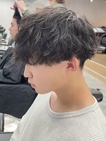 ラヴィズムバイフィフス(LUVISM by fifth)&nbsp;新潟万代シャドウパーマ緩めスパイラルパーマッシュルーズパーマ