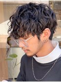 波巻きスパイラルパーマツーブロックスリークショートマッシュ