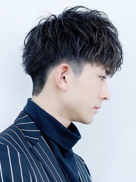 リップスヘアー 梅田(LIPPS hair) 横顔決まるソフツイスト刈り上げマッシュ