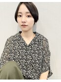ショートボブ