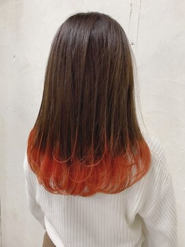 アールプラスヘアサロン(ar+ hair salon) 裾カラーアプリコットオレンジ