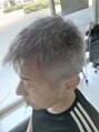 チープヒッピーズ(CHEAP HIPPIES) 白髪を活かした髪型を選ぶと、味があってかっこよく見えます☆