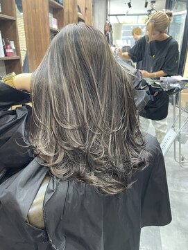 ラフ(LAFF) #バレイヤージュ#グレージュカラー#ボブウルフ#ココアベージュ