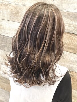 ラグーン(LAGOON) コントラストハイライトダブルカラーケアブリーチ脱白髪染め