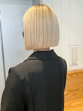 アイティーバイアルバム 八王子店(IT by ALBUM) エモージュ美髪カーキベージュフレンチカジュアル_ba489451