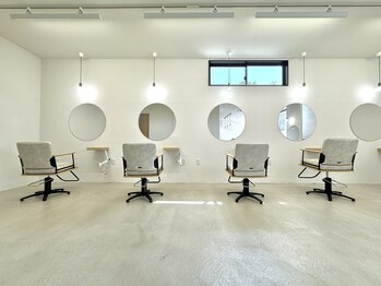 Aimer 小山【エメ】