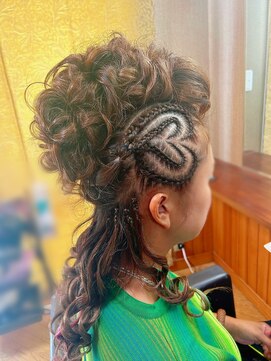 エクステンション クーチャー(Extention Cu'cha) ダブルハート　コーンロウ