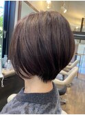 前下がりショートボブ