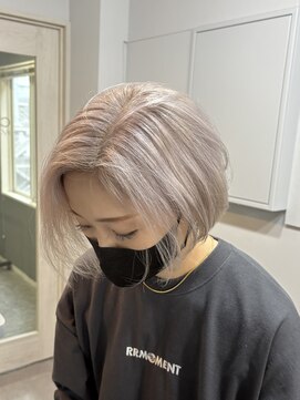 シェイロ(Cielro) 【ホワイトカラー×ショートボブ】SAKI