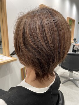 ファンビリ(Fambilly) くびれレイヤースタイル