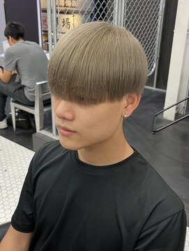 リプレイ 草津店(RIPLAY) MEN’S HAIR/サーフカール/刈り上げセンターパート/草津