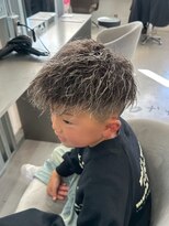 メンズサロン キング 心斎橋店(Men’s salon K!ng)&nbsp;波巻きツイストスパイラルパーマ/フェザーパーマ/眉毛/メンズ