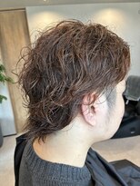 グム(GUM) 無造作なのに計算されたメンズナチュラルパーマスタイル