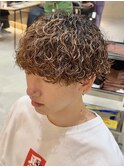 横浜ツイストスパイラルパーマツイストパーマツイスパ強め30代