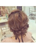 編み込みルーズシニヨン☆