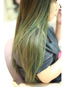 ヌーム 塚本店(NOOM) グリーンMIXハイライト