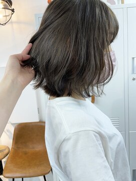 イコ 表参道原宿(ico) ブリーチなしダブルカラー オリーブグレージュ 髪質改善