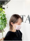切りっぱなしボブ 外ハネ