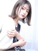 イルム(ILUM)&nbsp;ナチュラルモードな外ハネボブ