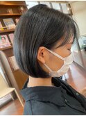 内巻きグレイッシュボブ　