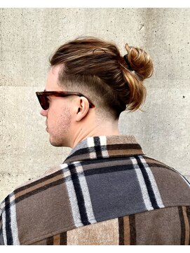 アソビ 表参道(ASOBI) ロング　マンバンヘア　フェード