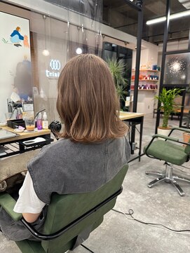 トリニティ 本厚木(trinity) ミルクティーベージュ/ブリーチあり/本厚木