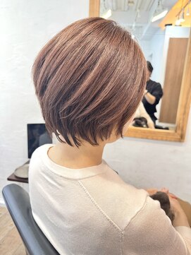 ハーツ(Heart's) 白髪ぼかし脱白髪染め大人ショートレッドブラウン大人レイヤー