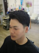 タカタ&nbsp;ツーブロック　アップバングショート