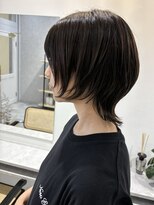 ミモザ(Mimosa)&nbsp;Mimosa  ウルフカット　ハイレイヤーウルフ