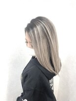 エル オオサカ 心斎橋店(L. OSAKA) ベージュグラデーション_グレージュカラーボブウルフ_S26
