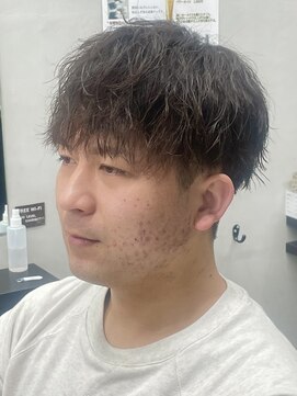 ガイ ラタン ウエスト(GUY lattan west) ラウンドマッシュ/ツイストスパイラルパーマ/松戸駅/men's