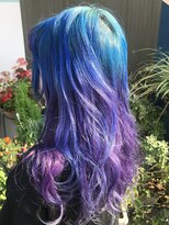 エシェル 平塚店(echelle)&nbsp;ダブルカラーでできる寒色派手髪