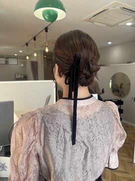 ヨウ(yeau) カチモリヘア×アップヘア