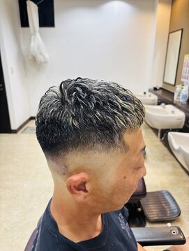Men's Salon Grade One【メンズサロングレードワン】 濡れパン×メッシュ×スキンフェード