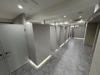 デバイス バイ トゥルークリエイション(DEVICE by True Creation)の写真/【春日部駅2分】周りを気にせず自分だけの空間で可愛くなる。トレンド感叶うサロン時間をお過ごし下さい☆