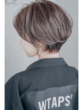 ロジッタ(ROJITHA) 【ROJITHA原宿表参道】ショート× アッシュベージュ