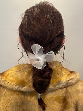 六本木美容室 西麻布店 ヘアセット◎コイルポニーリボンアレンジ