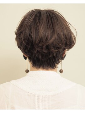 ビュートリアム265(BEAUTRIUM 265) エアリーマッシュショート