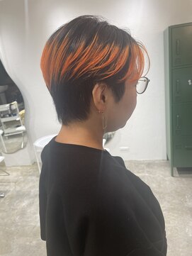 サビィ(Sabby) 毛先ブリーチ×オレンジ／多摩センター／岡木乃美