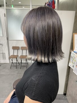 テーラヘアー 四街道店(TELA HAIR) アッシュシルバーカラー